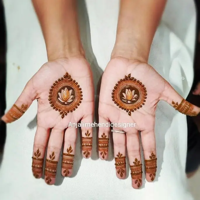 circle mehndi designs