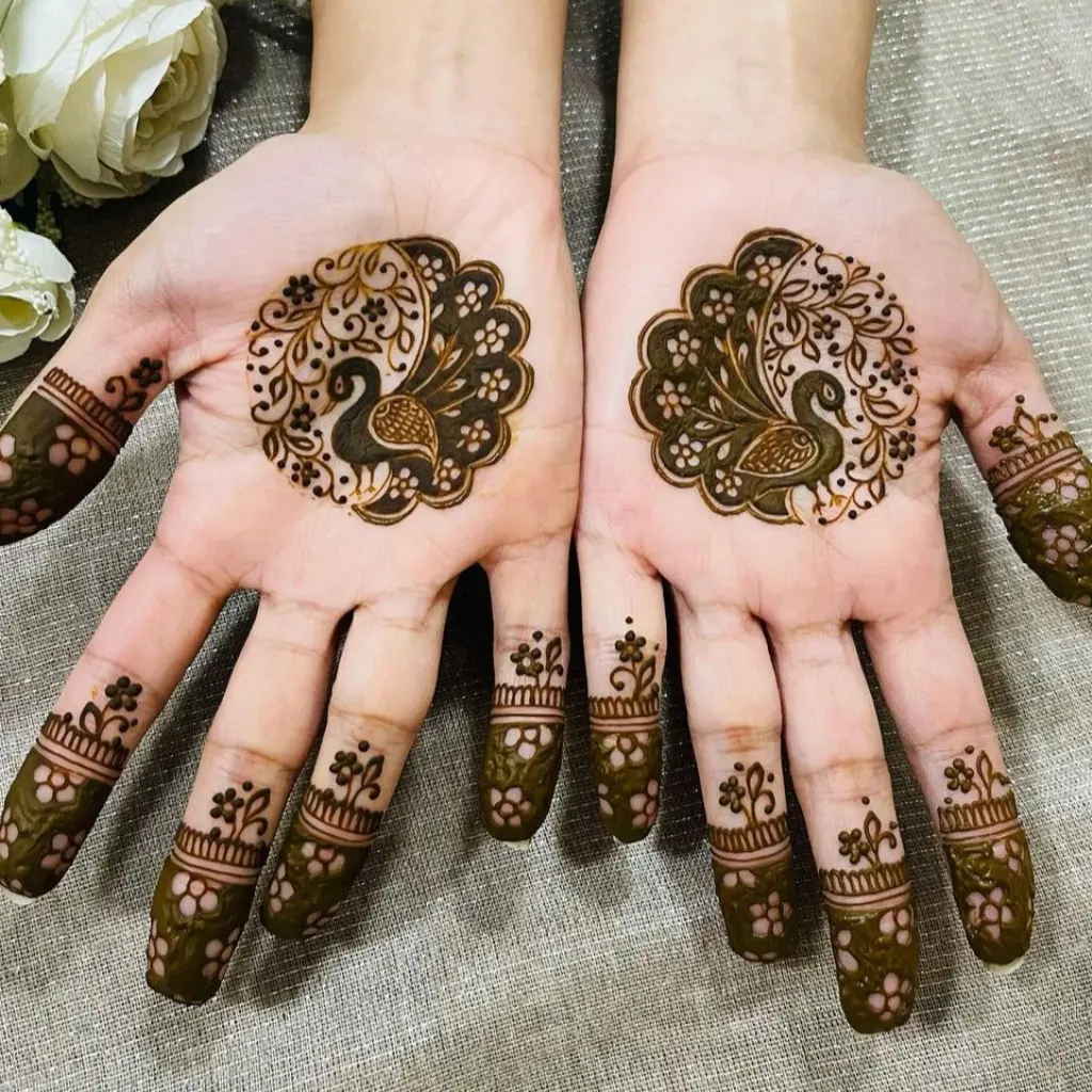 circle mehndi designs