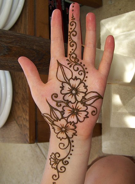 Easy Arabic Mehndi Design