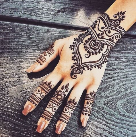 easy backhand mehndi designs