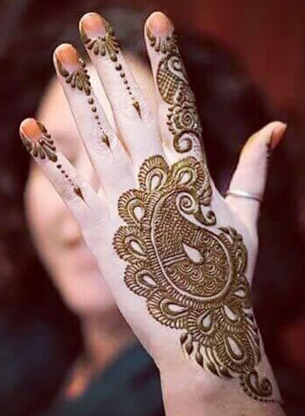 Easy Arabic Mehndi Design