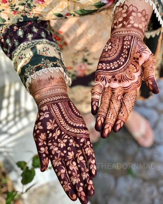 Easy Arabic Mehndi Design