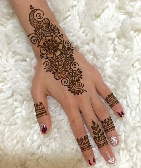 easy backhand mehndi designs