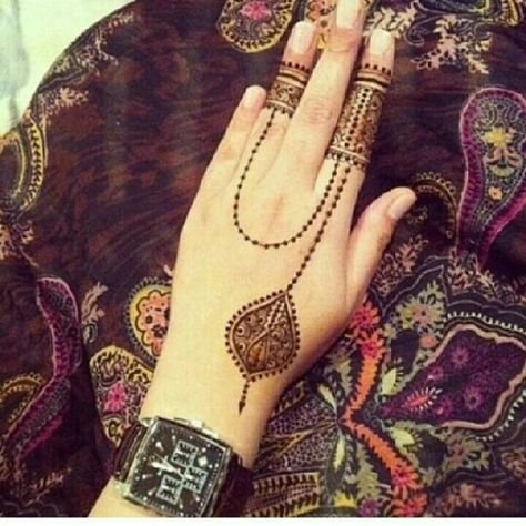easy backhand mehndi designs