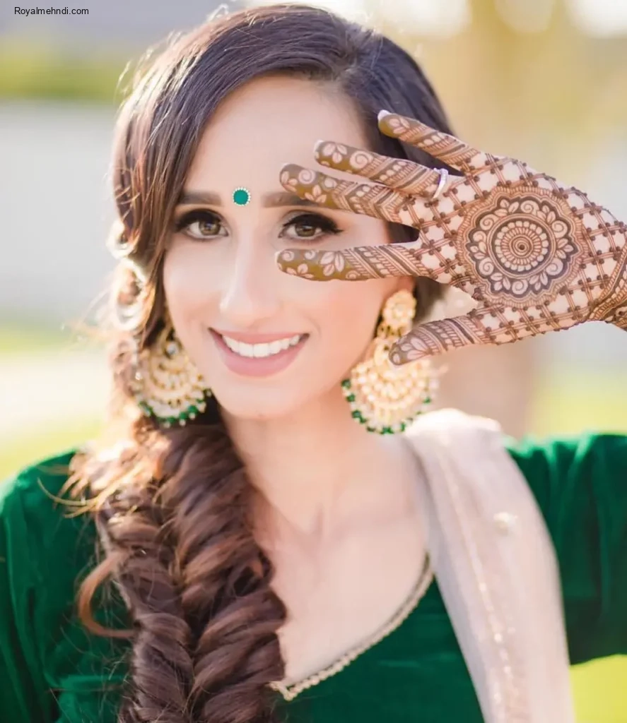circle mehndi designs
