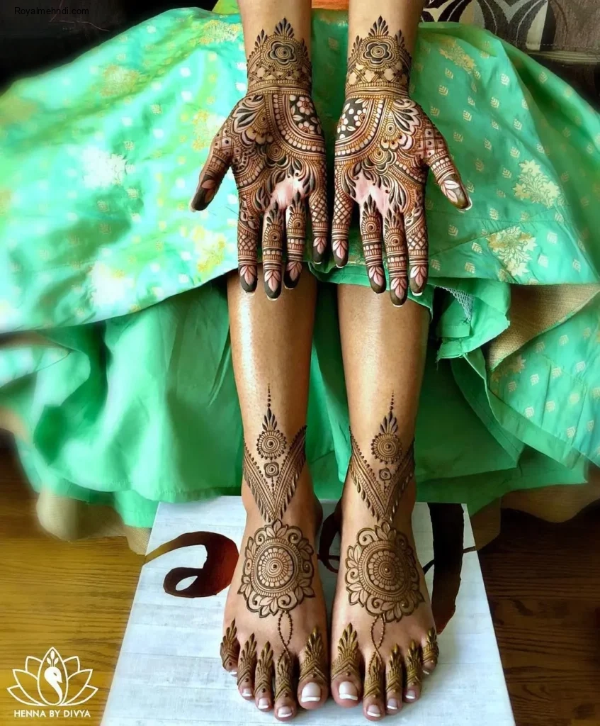 circle mehndi designs