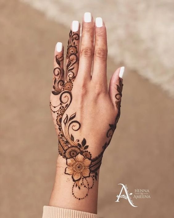 Easy Arabic Mehndi Design