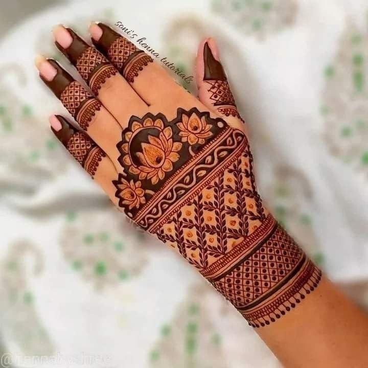 easy backhand mehndi designs