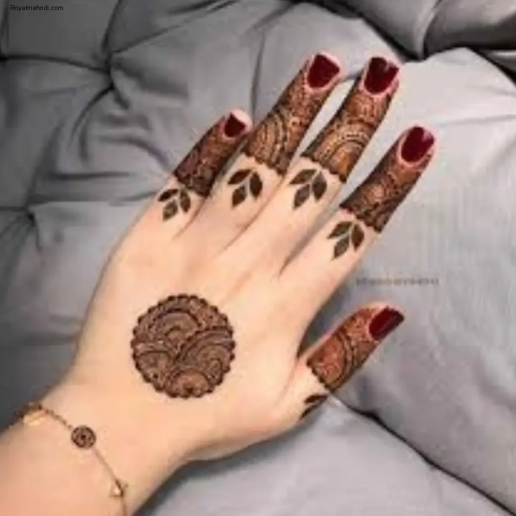 circle mehndi designs