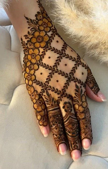 easy backhand mehndi designs