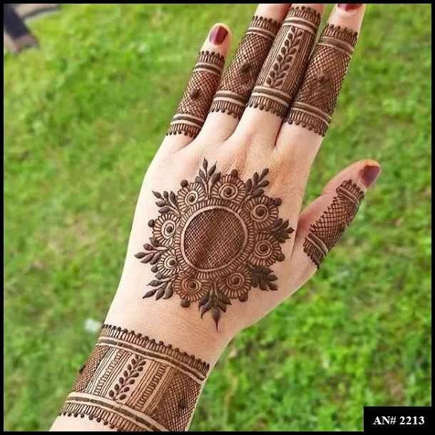 circle mehndi designs