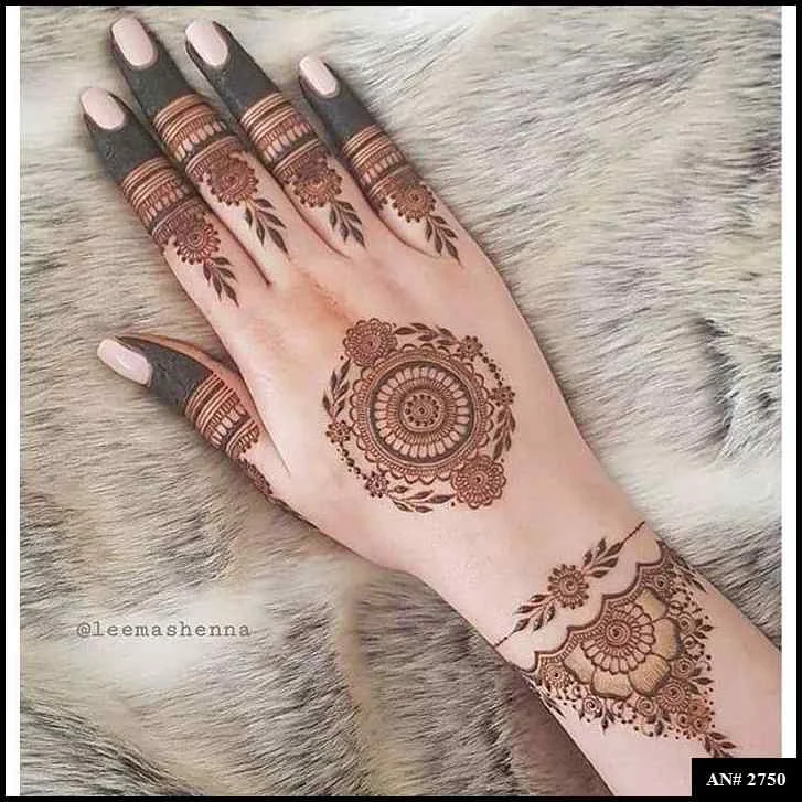 circle mehndi designs