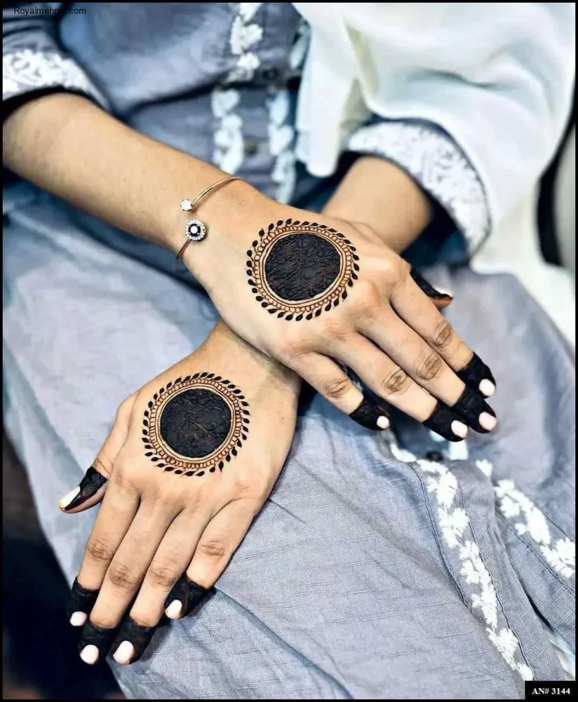 circle mehndi designs