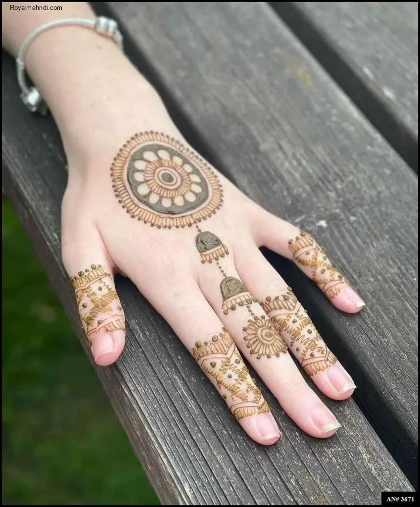 circle mehndi designs