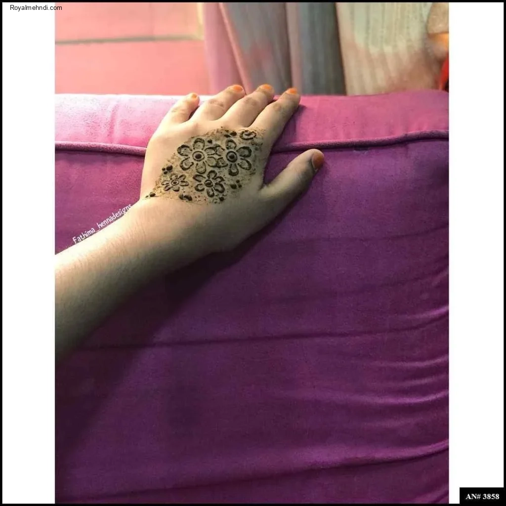 easy backhand mehndi designs