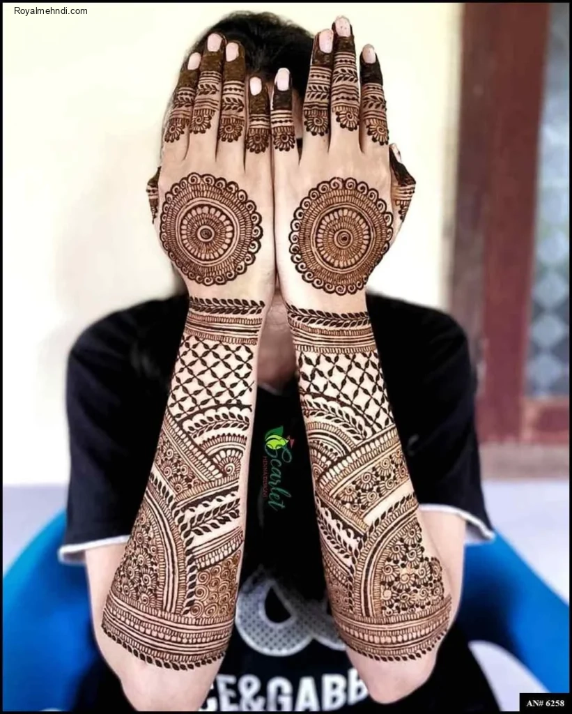 stylish back hand mehndi designs