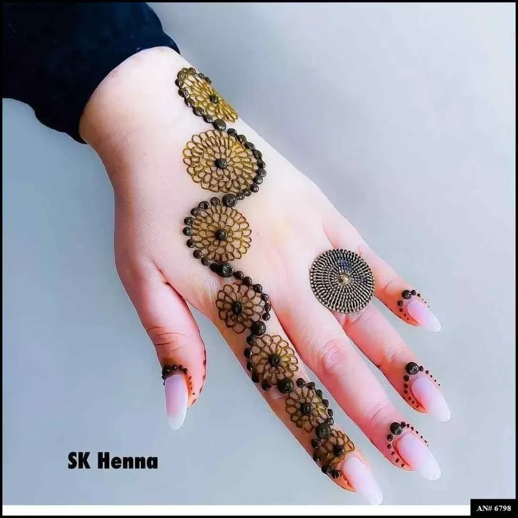 mehndi design back hand simple