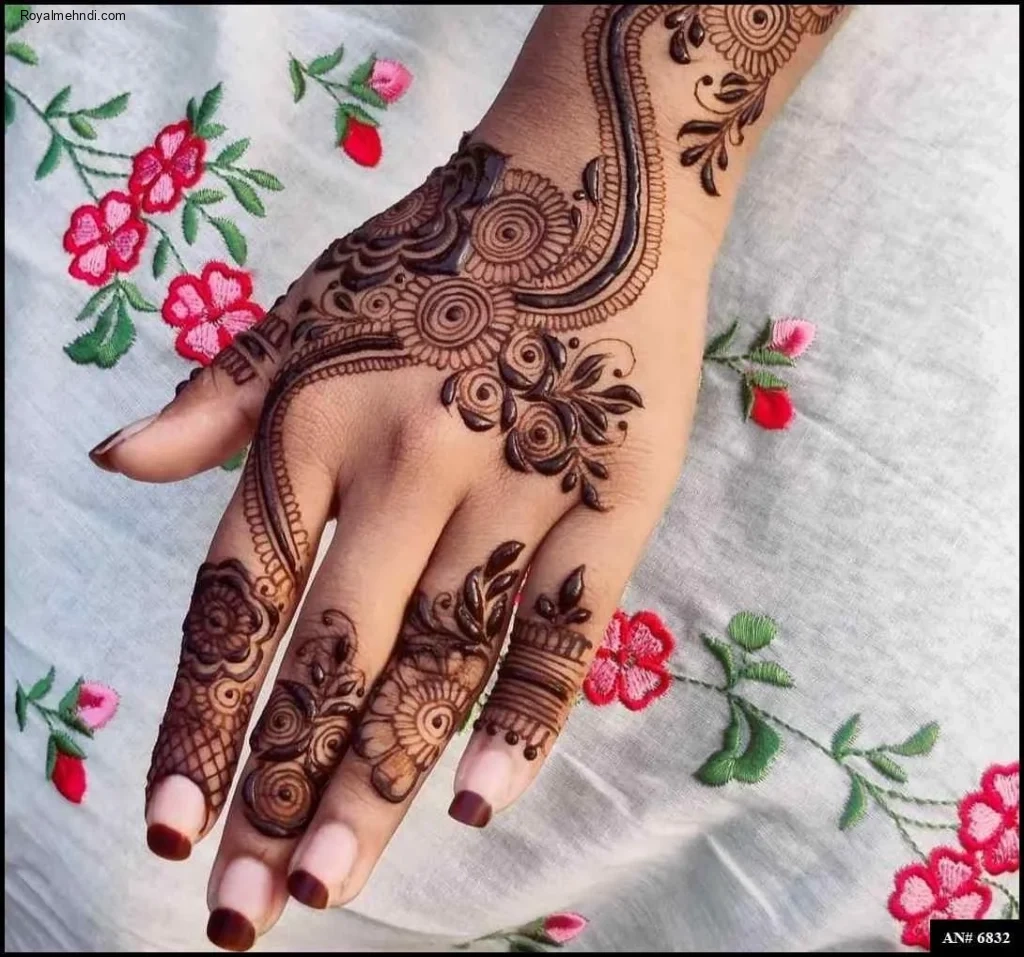 stylish back hand mehndi designs