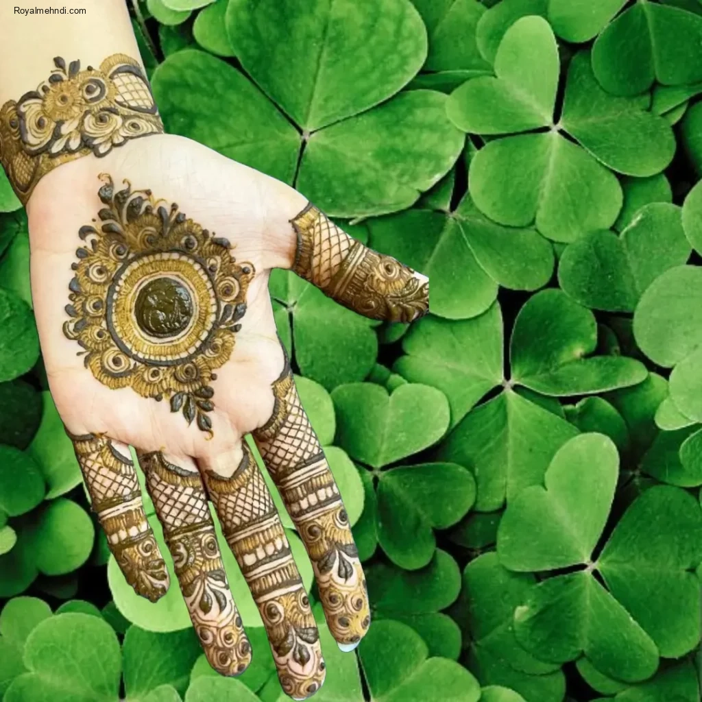 front hand stylish front hand simple mehndi design