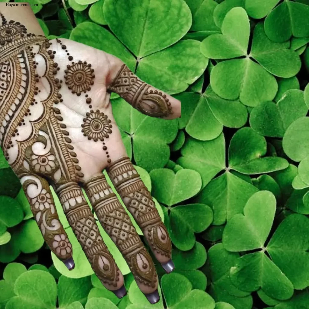 front hand simple mehndi design