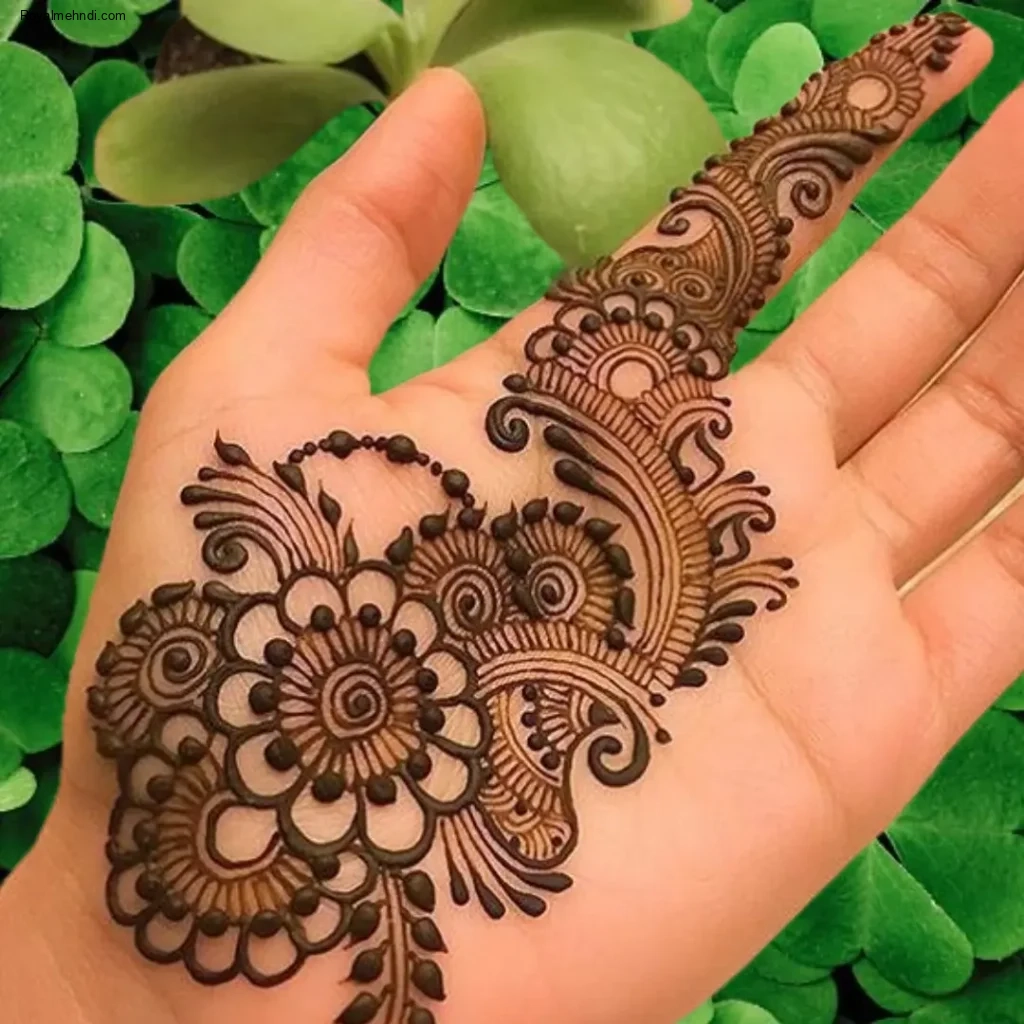 mehndi designs for girls front hand