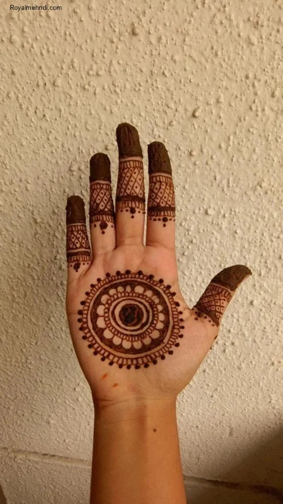easy simple finger mehndi design