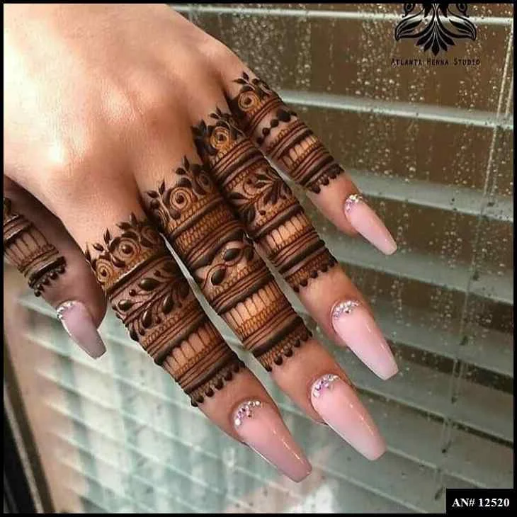easy simple finger mehndi design