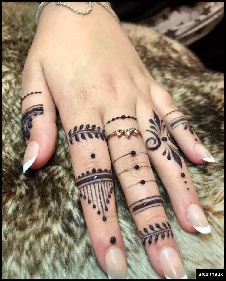 easy simple finger mehndi design