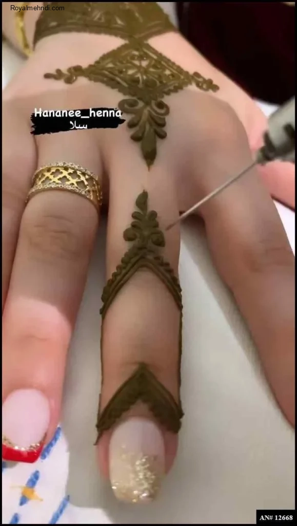 easy simple finger mehndi design