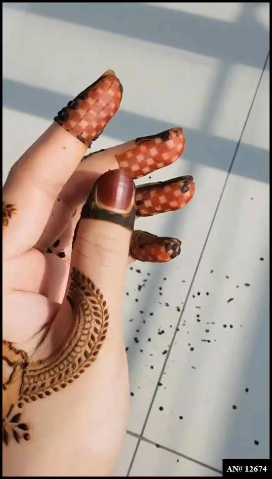 easy simple finger mehndi design