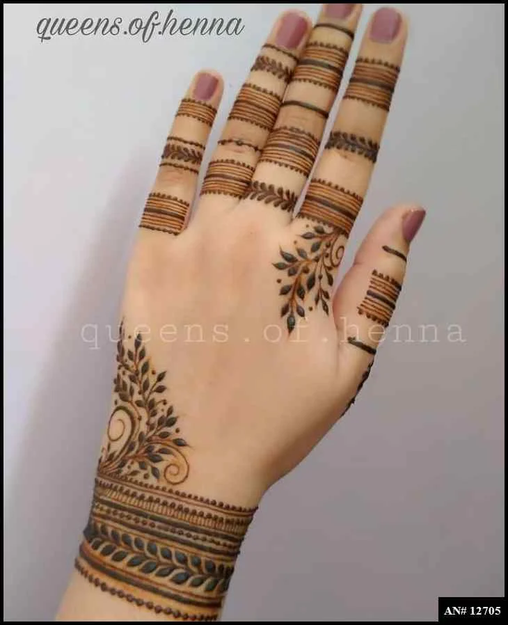 easy simple finger mehndi design
