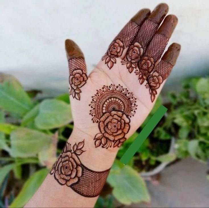 Easy Arabic Mehndi Design