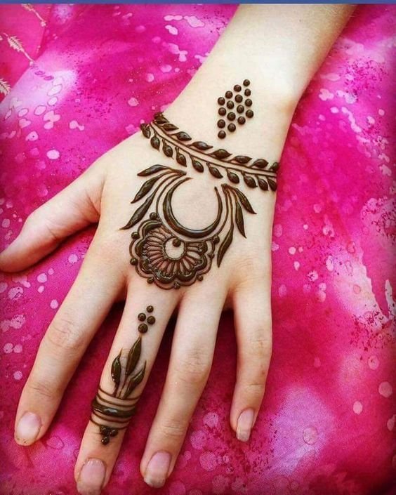 Easy Arabic Mehndi Design
