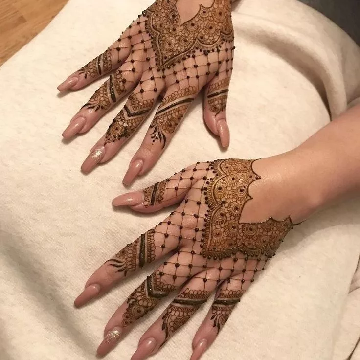 easy simple finger mehndi design