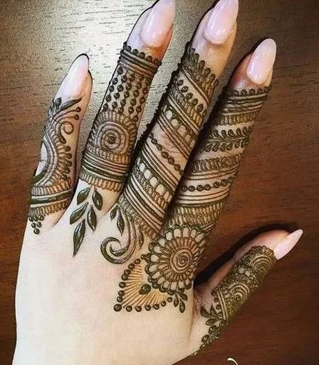 easy simple finger mehndi design