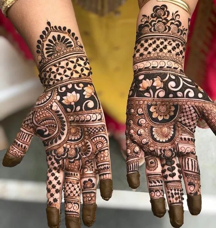 simple mehndi design photo