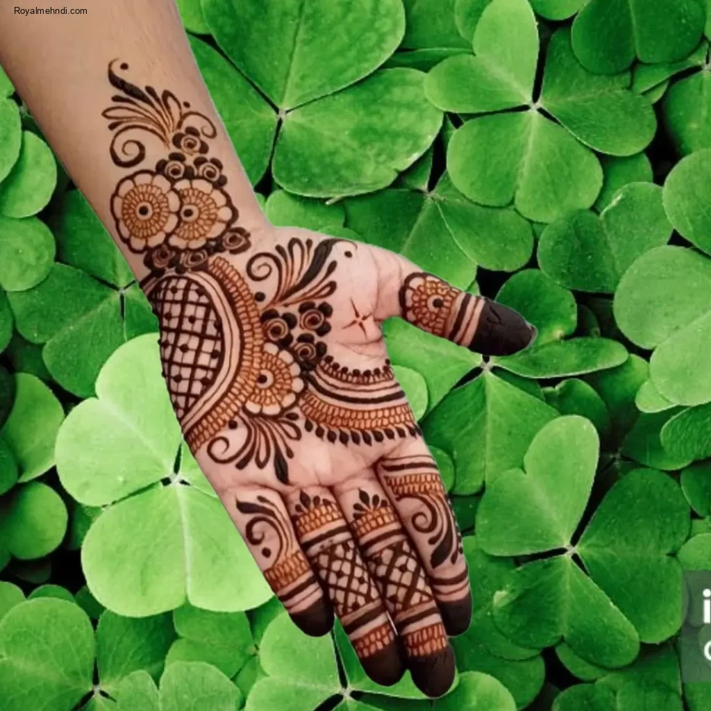 mehndi design for girls front hand