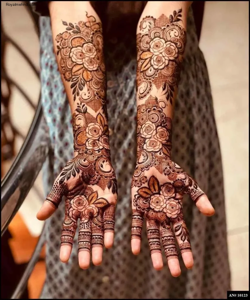 simple mehndi design photo