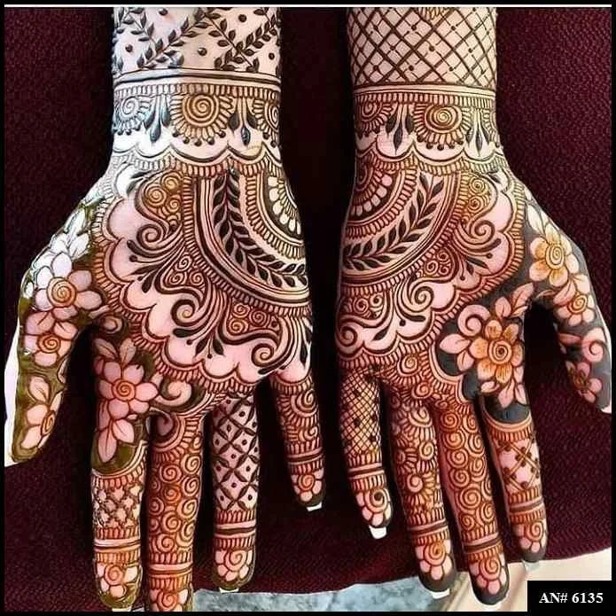 simple mehndi design photo