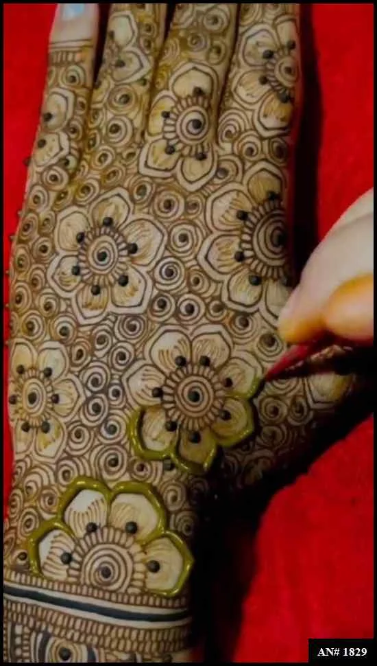 Simple Dulhan Mehndi Designs