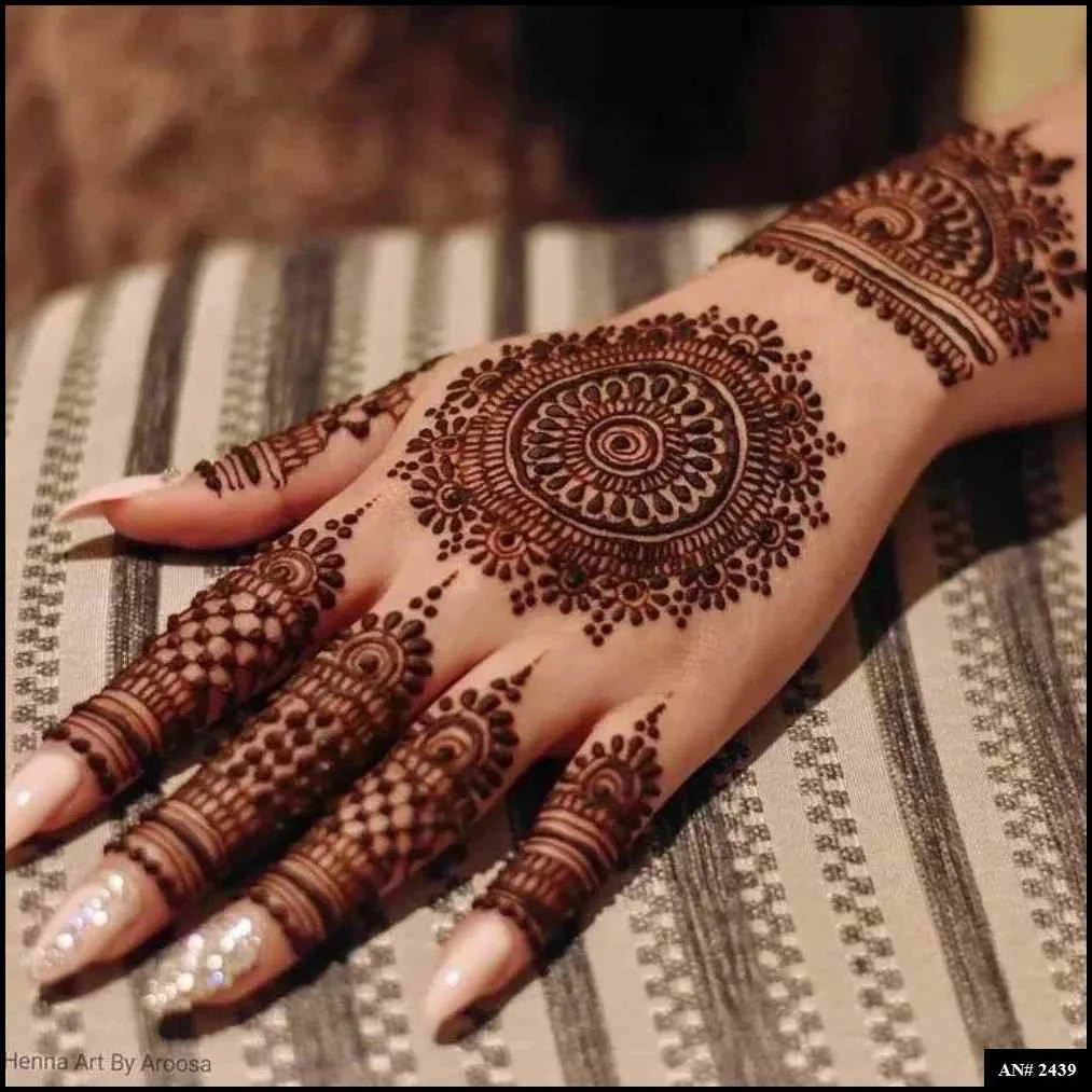 flower mehndi design