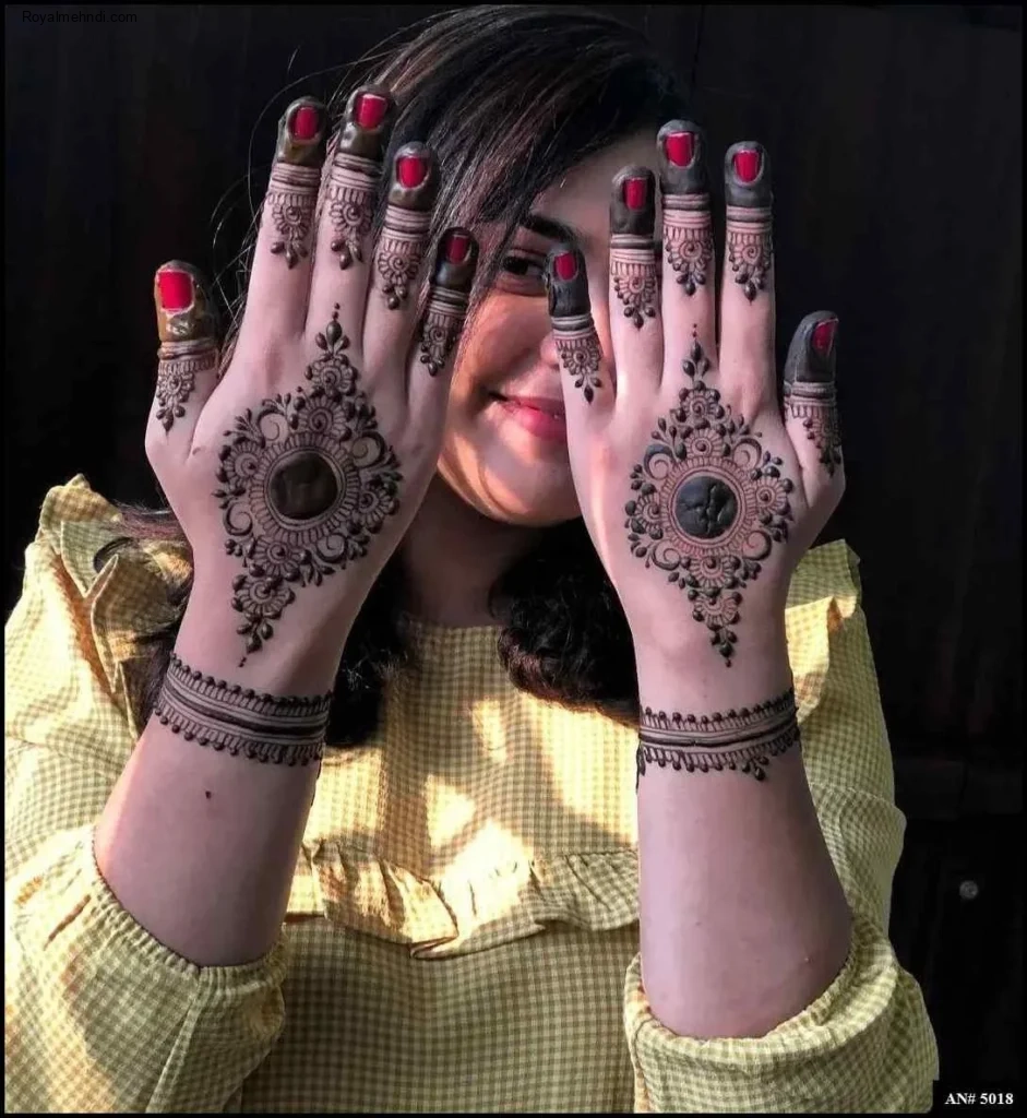 flower mehndi design