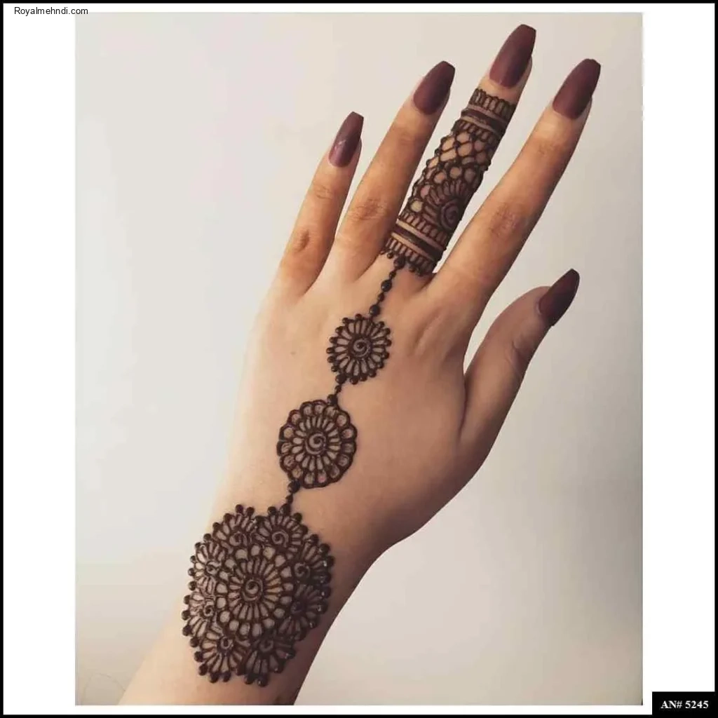 flower mehndi design