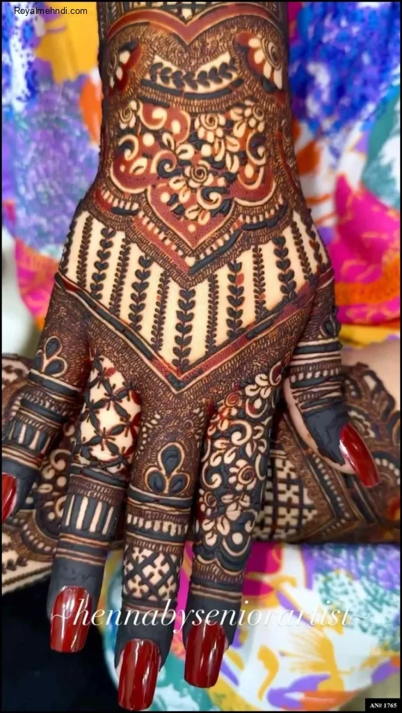 Stylish Mehndi Design