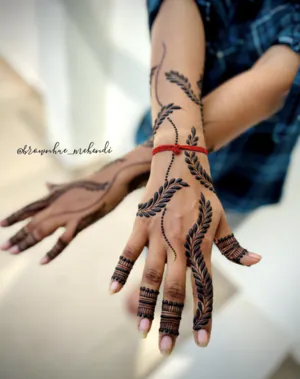 Stylish Mehndi Design