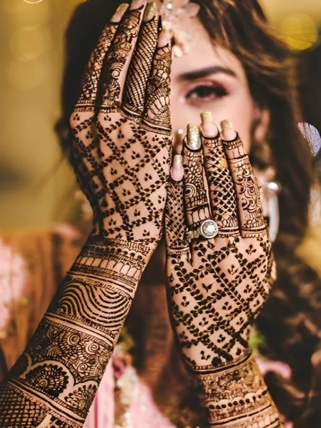 Stylish Mehndi Design
