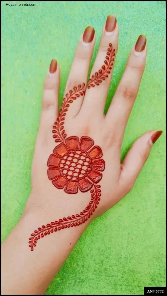 Stylish Mehndi Design