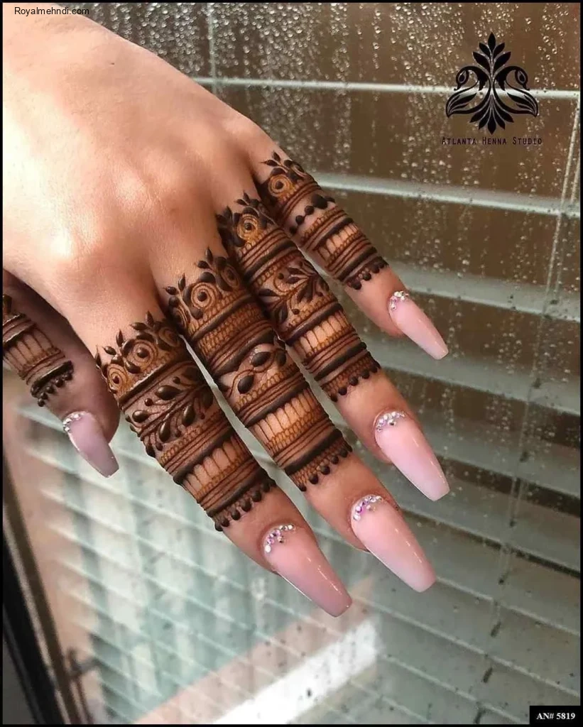 Stylish Mehndi Design