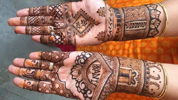 Stylish Mehndi Design