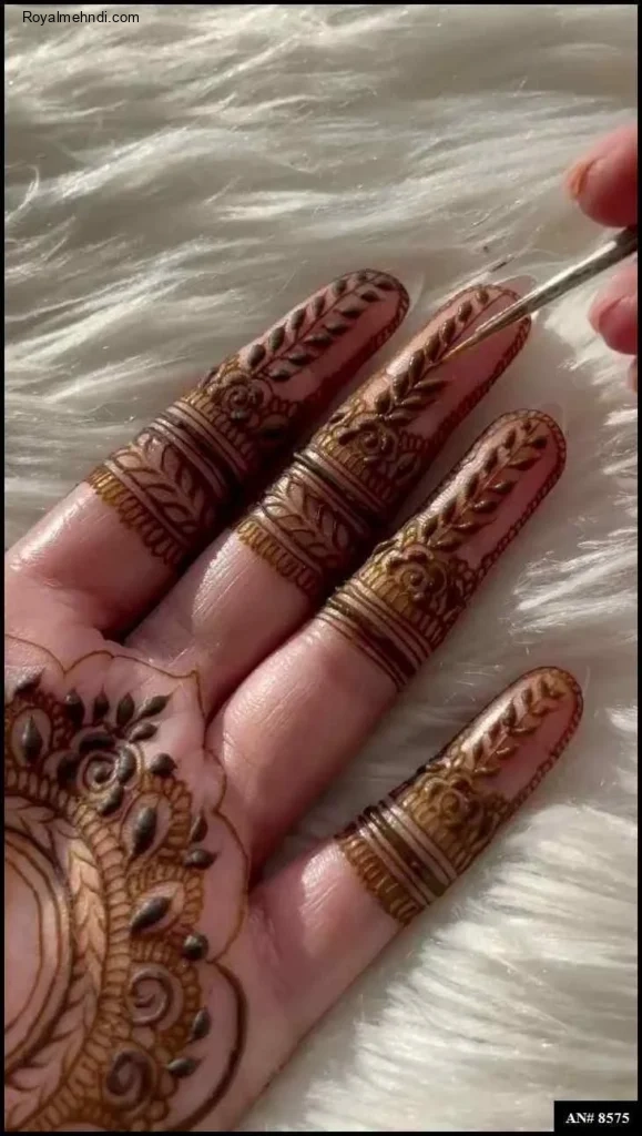 Stylish Mehndi Design